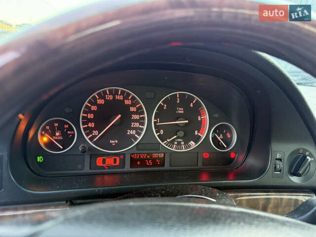 Синий БМВ 5 Серия, объемом двигателя 2 л и пробегом 433 тыс. км за 3099 $, фото 12 на Automoto.ua