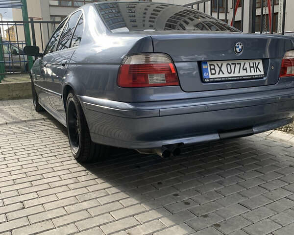 Синій БМВ 5 Серія, об'ємом двигуна 2.17 л та пробігом 260 тис. км за 5500 $, фото 1 на Automoto.ua