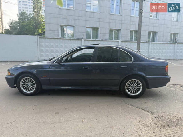 Синій БМВ 5 Серія, об'ємом двигуна 2.2 л та пробігом 296 тис. км за 5300 $, фото 4 на Automoto.ua