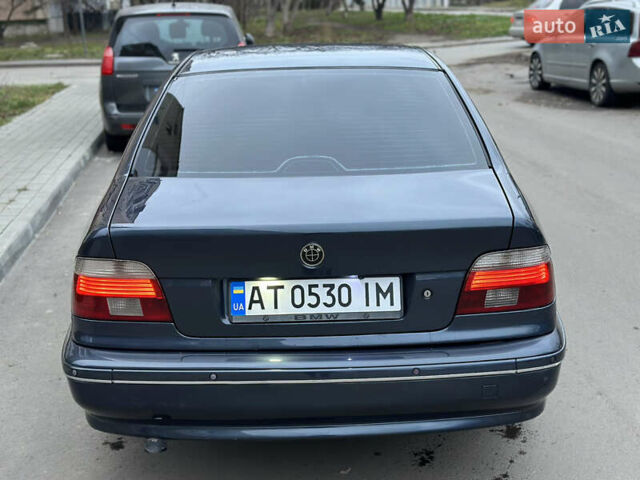 Синий БМВ 5 Серия, объемом двигателя 2.5 л и пробегом 460 тыс. км за 5900 $, фото 6 на Automoto.ua