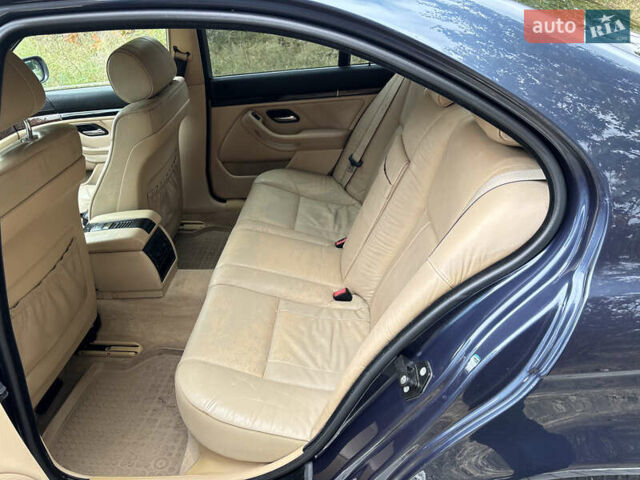 Синій БМВ 5 Серія, об'ємом двигуна 2.5 л та пробігом 409 тис. км за 6499 $, фото 37 на Automoto.ua