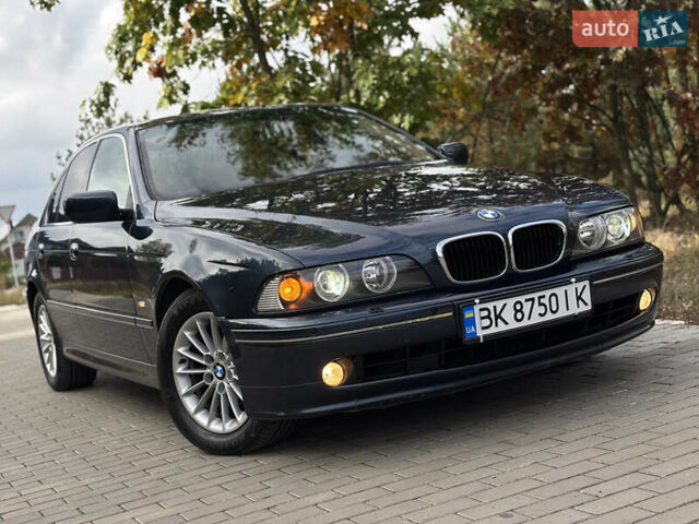 Синій БМВ 5 Серія, об'ємом двигуна 2.5 л та пробігом 409 тис. км за 6499 $, фото 1 на Automoto.ua