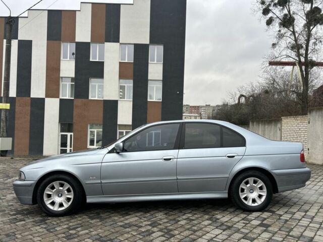 Синий БМВ 5 Серия, объемом двигателя 2.5 л и пробегом 471 тыс. км за 6499 $, фото 2 на Automoto.ua