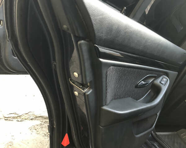 Синій БМВ 5 Серія, об'ємом двигуна 2.2 л та пробігом 357 тис. км за 5800 $, фото 10 на Automoto.ua