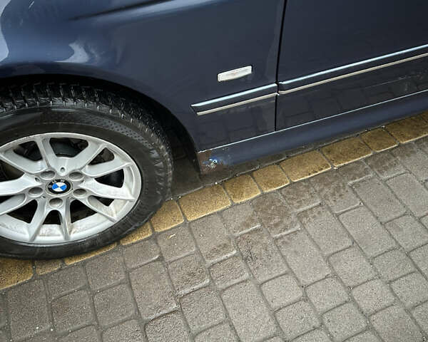 Синій БМВ 5 Серія, об'ємом двигуна 2.2 л та пробігом 250 тис. км за 5000 $, фото 2 на Automoto.ua