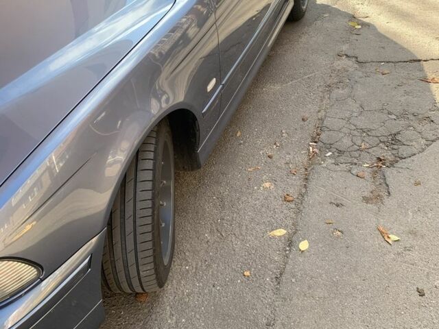 Синий БМВ 5 Серия, объемом двигателя 2.2 л и пробегом 260 тыс. км за 5500 $, фото 3 на Automoto.ua