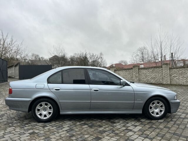 Синий БМВ 5 Серия, объемом двигателя 2.5 л и пробегом 471 тыс. км за 6499 $, фото 6 на Automoto.ua