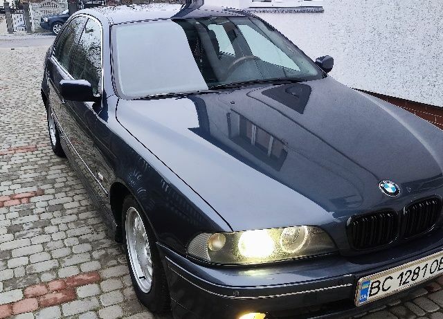 Синий БМВ 5 Серия, объемом двигателя 2.5 л и пробегом 335 тыс. км за 5500 $, фото 5 на Automoto.ua