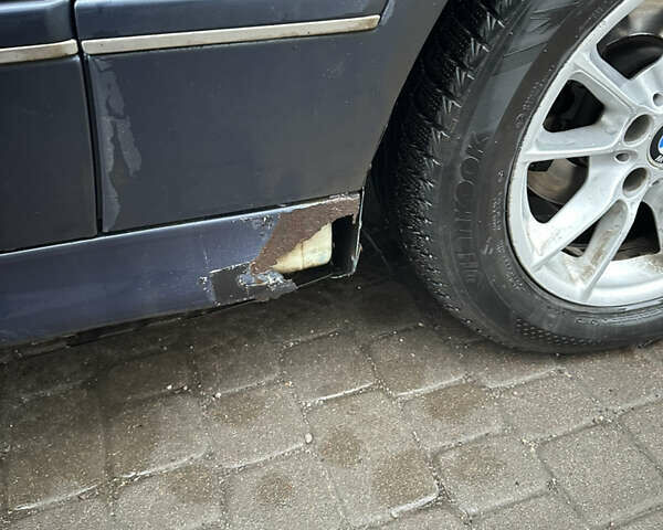 Синій БМВ 5 Серія, об'ємом двигуна 2.2 л та пробігом 250 тис. км за 5000 $, фото 10 на Automoto.ua