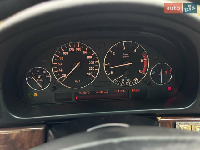 Синій БМВ 5 Серія, об'ємом двигуна 2.5 л та пробігом 409 тис. км за 6499 $, фото 56 на Automoto.ua