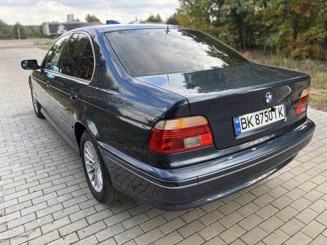 Синій БМВ 5 Серія, об'ємом двигуна 2.5 л та пробігом 410 тис. км за 6700 $, фото 7 на Automoto.ua