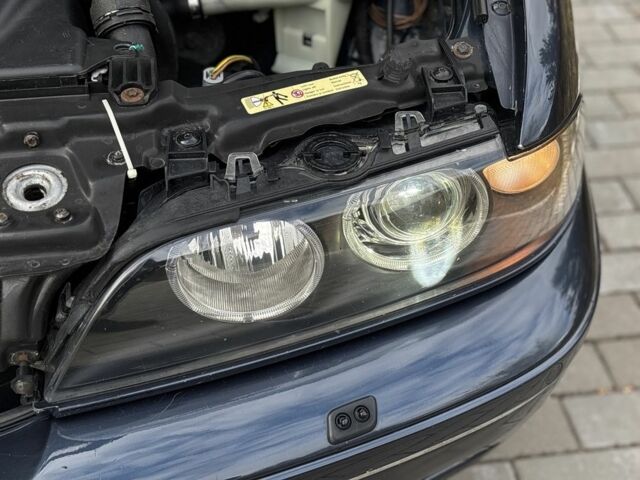 Синій БМВ 5 Серія, об'ємом двигуна 2.5 л та пробігом 410 тис. км за 6700 $, фото 9 на Automoto.ua