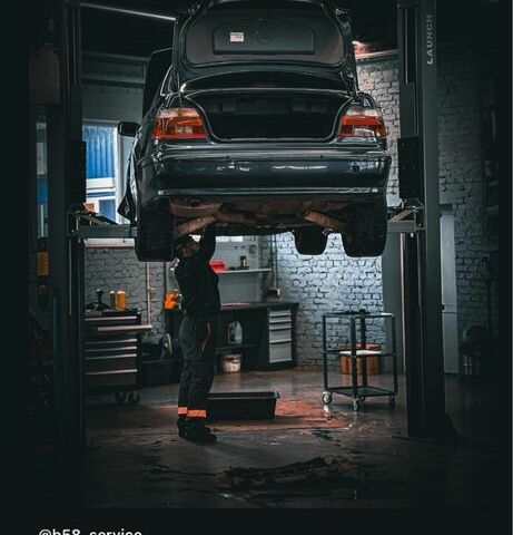 Синий БМВ 5 Серия, объемом двигателя 3 л и пробегом 420 тыс. км за 9927 $, фото 3 на Automoto.ua