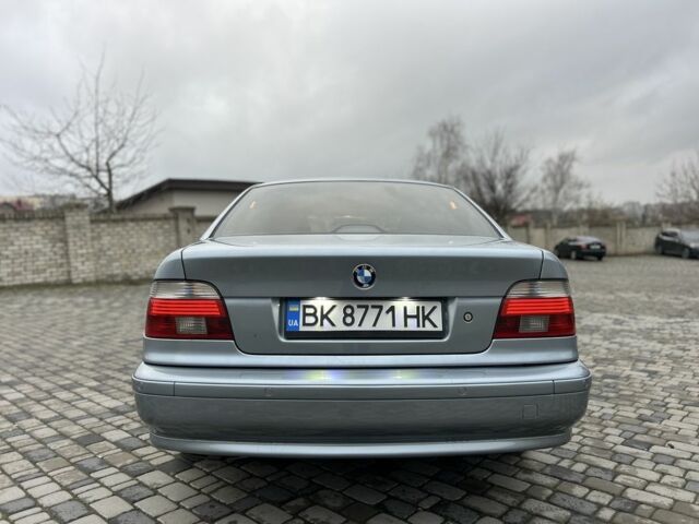 Синий БМВ 5 Серия, объемом двигателя 2.5 л и пробегом 471 тыс. км за 6499 $, фото 4 на Automoto.ua