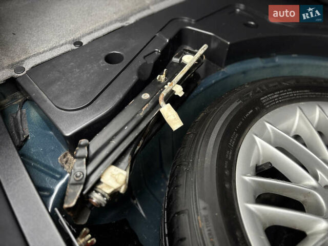 Синій БМВ 5 Серія, об'ємом двигуна 2.5 л та пробігом 409 тис. км за 6499 $, фото 47 на Automoto.ua