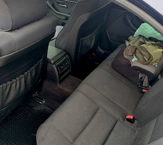 Синий БМВ 5 Серия, объемом двигателя 2 л и пробегом 50 тыс. км за 3500 $, фото 3 на Automoto.ua