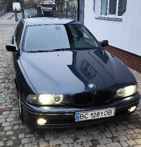 Синий БМВ 5 Серия, объемом двигателя 2.5 л и пробегом 335 тыс. км за 5500 $, фото 6 на Automoto.ua