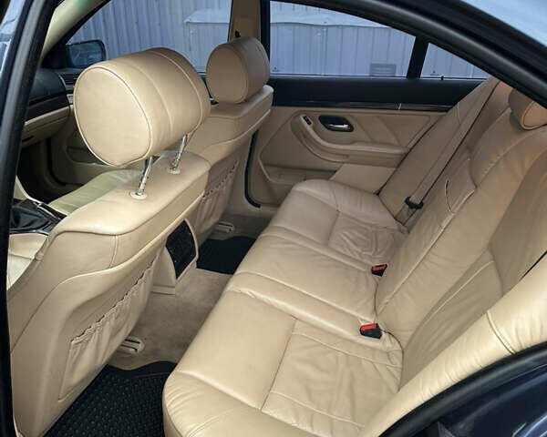 Синій БМВ 5 Серія, об'ємом двигуна 2.2 л та пробігом 250 тис. км за 5000 $, фото 13 на Automoto.ua