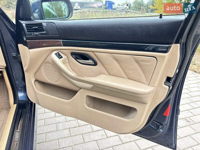 Синій БМВ 5 Серія, об'ємом двигуна 2.5 л та пробігом 409 тис. км за 6499 $, фото 34 на Automoto.ua