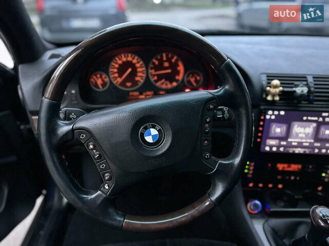 Синий БМВ 5 Серия, объемом двигателя 2.5 л и пробегом 460 тыс. км за 5900 $, фото 11 на Automoto.ua