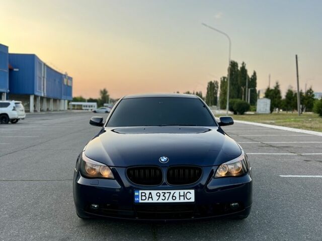 Синий БМВ 5 Серия, объемом двигателя 3 л и пробегом 330 тыс. км за 7500 $, фото 4 на Automoto.ua