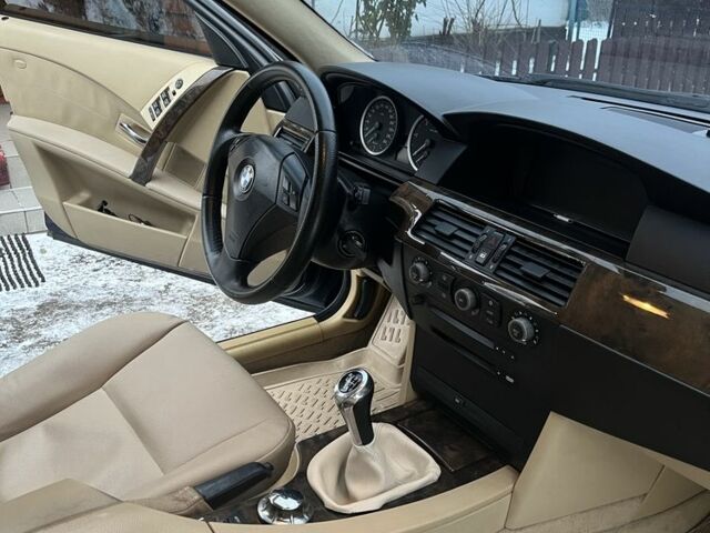 Синій БМВ 5 Серія, об'ємом двигуна 3 л та пробігом 345 тис. км за 7600 $, фото 23 на Automoto.ua