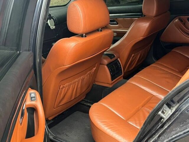 Синій БМВ 5 Серія, об'ємом двигуна 2.9 л та пробігом 340 тис. км за 7000 $, фото 21 на Automoto.ua