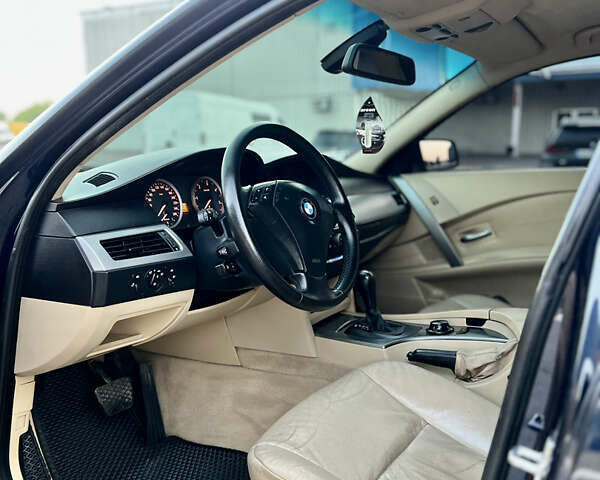 Синий БМВ 5 Серия, объемом двигателя 2.99 л и пробегом 325 тыс. км за 8500 $, фото 21 на Automoto.ua