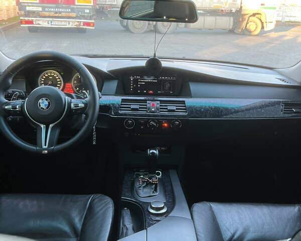 Синій БМВ 5 Серія, об'ємом двигуна 3 л та пробігом 279 тис. км за 9900 $, фото 25 на Automoto.ua