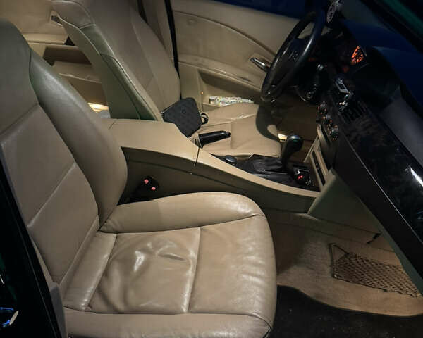 Синий БМВ 5 Серия, объемом двигателя 2.2 л и пробегом 388 тыс. км за 7500 $, фото 16 на Automoto.ua