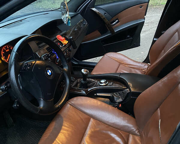 Синий БМВ 5 Серия, объемом двигателя 3 л и пробегом 500 тыс. км за 5300 $, фото 21 на Automoto.ua