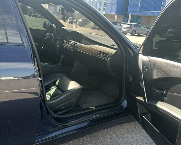 Синій БМВ 5 Серія, об'ємом двигуна 3 л та пробігом 447 тис. км за 10500 $, фото 20 на Automoto.ua