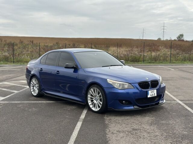 Синий БМВ 5 Серия, объемом двигателя 3 л и пробегом 420 тыс. км за 5700 $, фото 2 на Automoto.ua