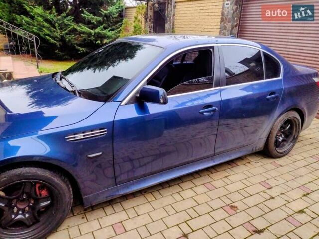 Синий БМВ 5 Серия, объемом двигателя 3 л и пробегом 300 тыс. км за 7000 $, фото 6 на Automoto.ua