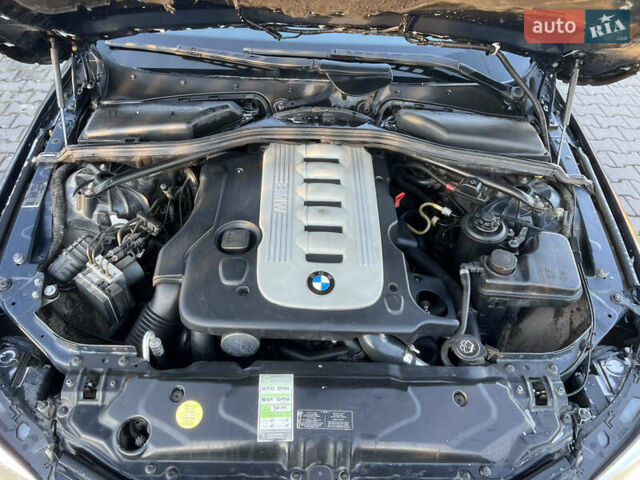 Синій БМВ 5 Серія, об'ємом двигуна 3 л та пробігом 279 тис. км за 9900 $, фото 31 на Automoto.ua