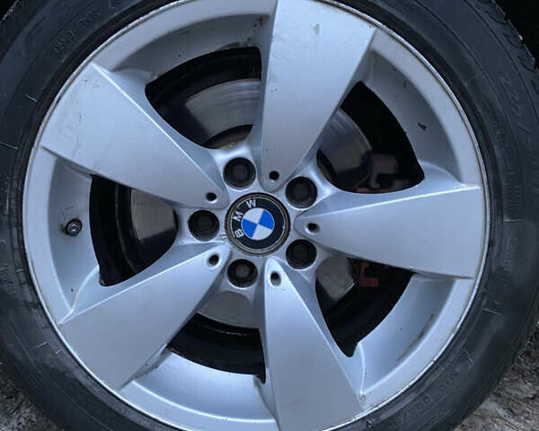 Синий БМВ 5 Серия, объемом двигателя 3 л и пробегом 500 тыс. км за 5300 $, фото 29 на Automoto.ua