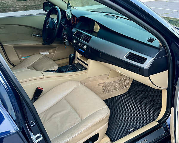 Синий БМВ 5 Серия, объемом двигателя 2.99 л и пробегом 325 тыс. км за 8500 $, фото 20 на Automoto.ua