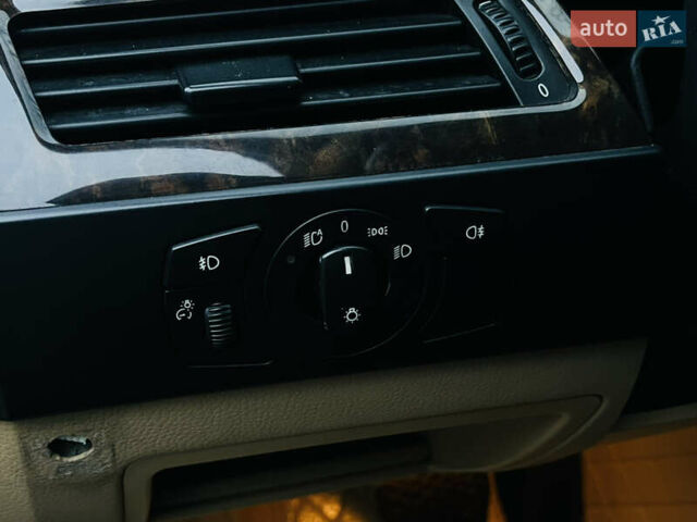 Синий БМВ 5 Серия, объемом двигателя 2 л и пробегом 363 тыс. км за 7700 $, фото 21 на Automoto.ua