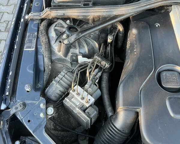 Синій БМВ 5 Серія, об'ємом двигуна 3 л та пробігом 279 тис. км за 9900 $, фото 33 на Automoto.ua