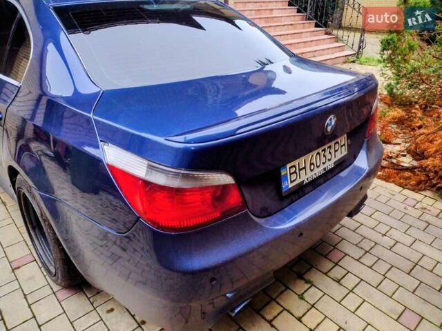 Синий БМВ 5 Серия, объемом двигателя 3 л и пробегом 300 тыс. км за 7000 $, фото 5 на Automoto.ua