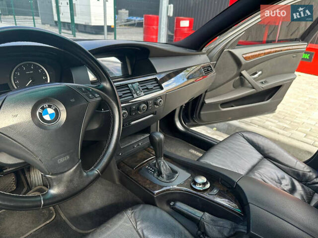 Синій БМВ 5 Серія, об'ємом двигуна 2.5 л та пробігом 262 тис. км за 6900 $, фото 14 на Automoto.ua