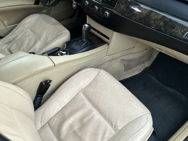 Синий БМВ 5 Серия, объемом двигателя 3 л и пробегом 408 тыс. км за 4700 $, фото 12 на Automoto.ua