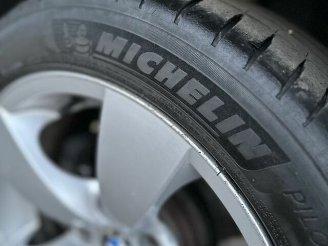 Синий БМВ 5 Серия, объемом двигателя 3 л и пробегом 408 тыс. км за 4700 $, фото 17 на Automoto.ua