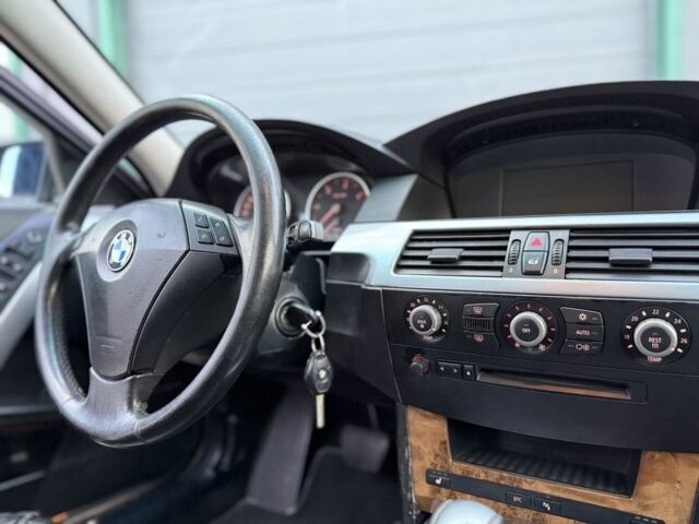 Синий БМВ 5 Серия, объемом двигателя 3 л и пробегом 368 тыс. км за 7450 $, фото 10 на Automoto.ua