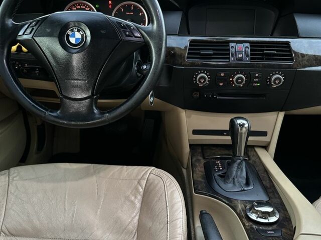 Синий БМВ 5 Серия, объемом двигателя 3 л и пробегом 408 тыс. км за 4700 $, фото 10 на Automoto.ua