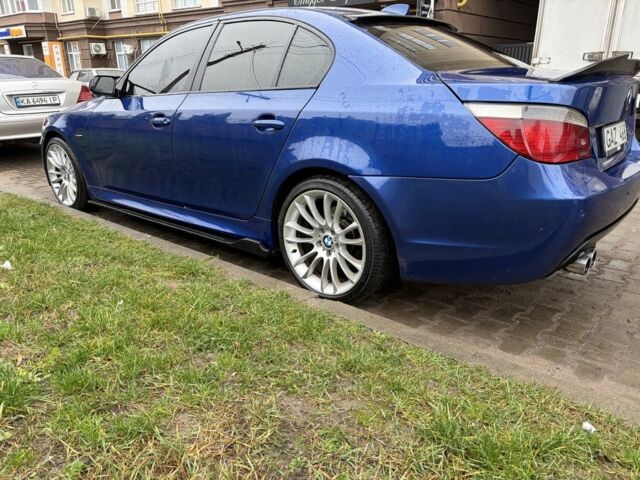 Синий БМВ 5 Серия, объемом двигателя 3 л и пробегом 428 тыс. км за 5700 $, фото 3 на Automoto.ua