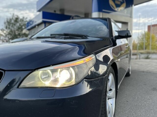 Синий БМВ 5 Серия, объемом двигателя 3 л и пробегом 408 тыс. км за 4700 $, фото 9 на Automoto.ua