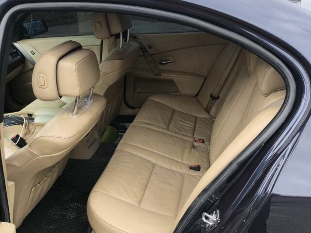 Синій БМВ 5 Серія, об'ємом двигуна 3 л та пробігом 500 тис. км за 9700 $, фото 11 на Automoto.ua