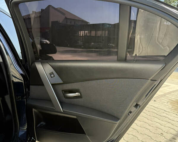 Синий БМВ 5 Серия, объемом двигателя 2.2 л и пробегом 433 тыс. км за 6500 $, фото 10 на Automoto.ua