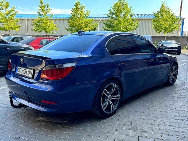 Синий БМВ 5 Серия, объемом двигателя 3 л и пробегом 300 тыс. км за 7999 $, фото 3 на Automoto.ua